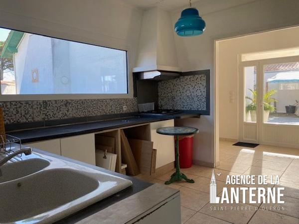 SAINT-GEORGES - A 800 M DE LA PLAGE