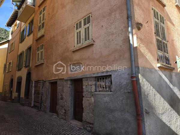 Maison de village de 289 m²