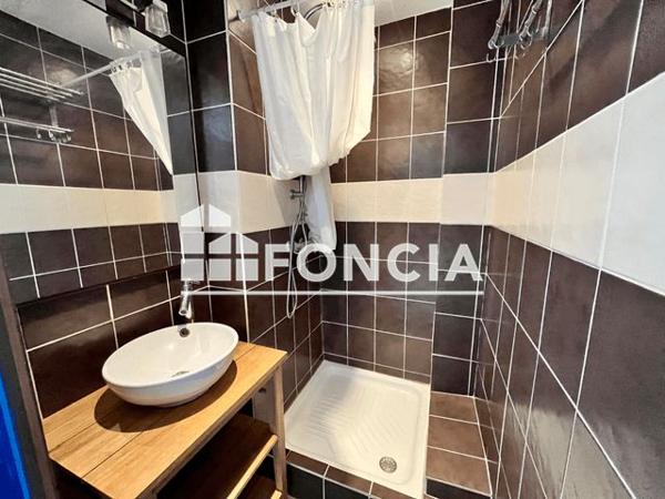 Location Appartement 2 pièces 42 m² - 38 RUE BUGEAUD Brest 29200