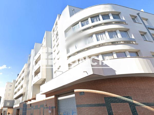 Location Appartement 2 pièces 61.72 m² - 37 RUE DE MOURMANT Lille 59000