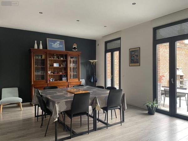 Local mixte (Pro/Hab) à vendre à Bailleul dans le Nord (59270), ref : F30376