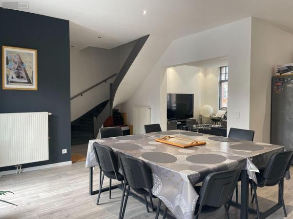 Local mixte (Pro/Hab) à vendre à Bailleul dans le Nord (59270), ref : F30376