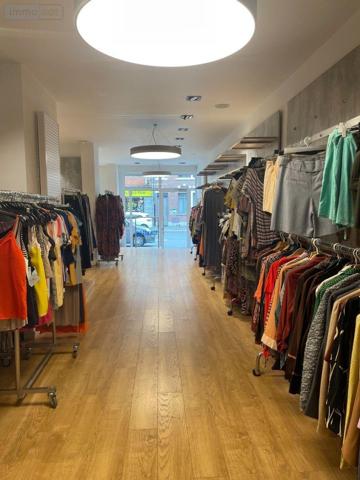 Local mixte (Pro/Hab) à vendre à Bailleul dans le Nord (59270), ref : F30376