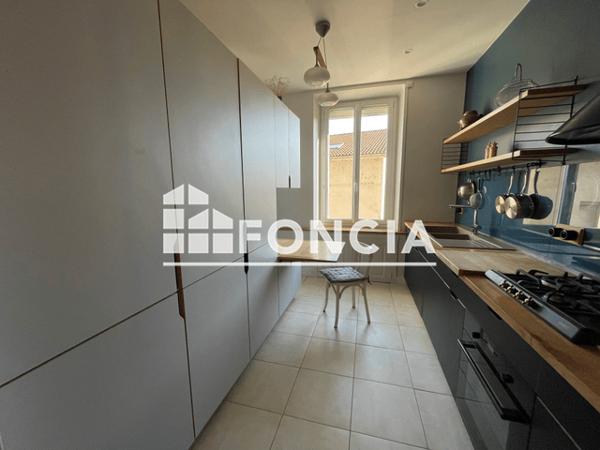 Location Appartement meublé 3 pièces 62.81 m² - 5 RUE AMPERE Grenoble 38000
