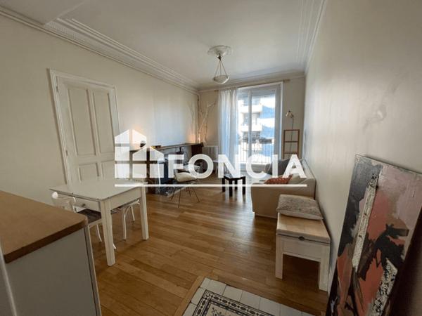 Location Appartement meublé 3 pièces 62.81 m² - 5 RUE AMPERE Grenoble 38000