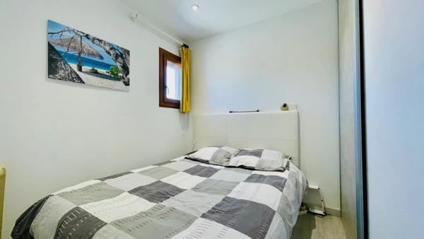 Vente Appartement 2 pièces 26 m2 à La Londe-les-Maures