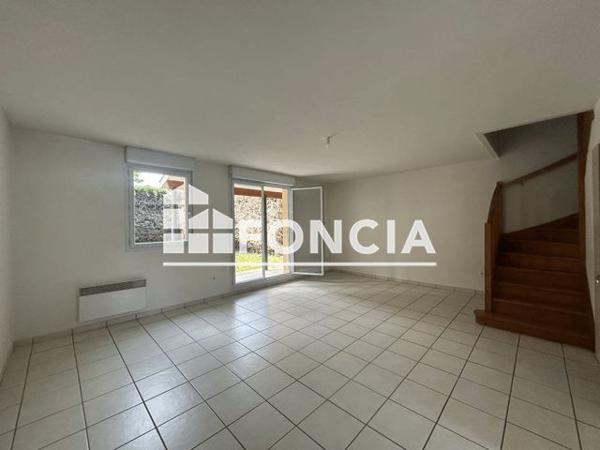 Location Maison 4 pièces 84 m² - 9 RUE HENRI DE BOURNAZEL Villeneuve Sur Lot 47300