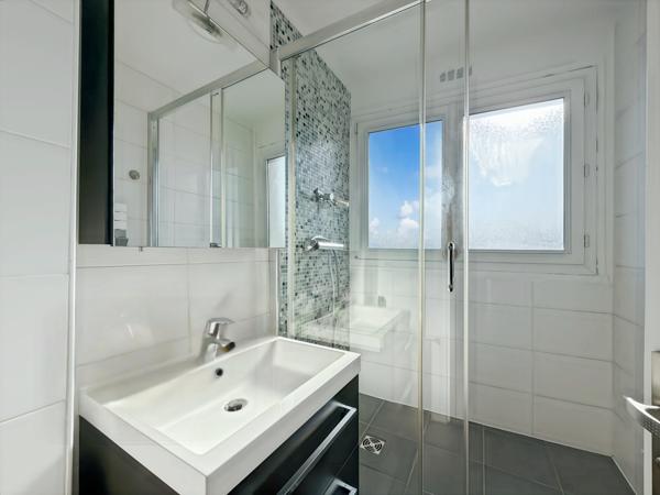 Saint-Maur-des-Fossés (94210) SAINT-MAUR-DES-FOSSÉS (94210) – LA VARENNE SAINT-HILAIRE Appartement 3 pièces – 59 m² – Double séjour 30 m² –