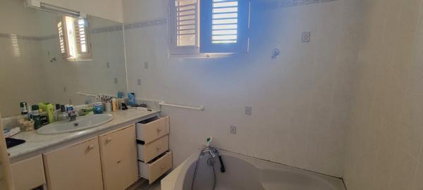 Baie-Mahault (97122) Villa T6 Haut Potentiel Convenance