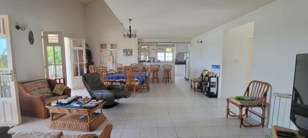 Baie-Mahault (97122) Villa T6 Haut Potentiel Convenance
