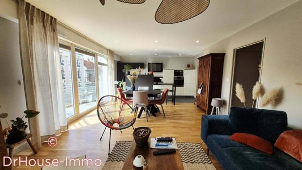 Appartement à vendre 3 pièces de 108 m²