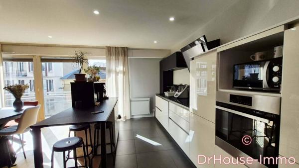 Appartement à vendre 3 pièces de 108 m²
