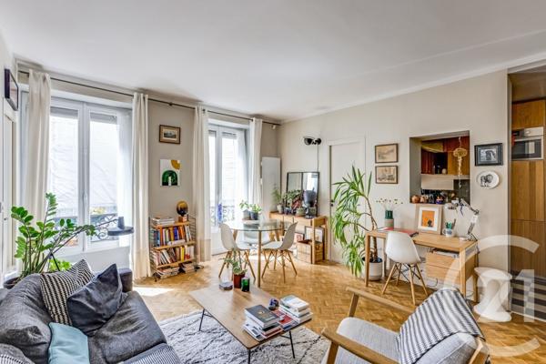 Appartement F2 à vendre  2 pièces - 39 m2 PARIS - 75011