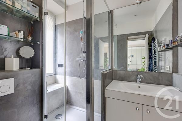 Appartement F2 à vendre  2 pièces - 39 m2 PARIS - 75011