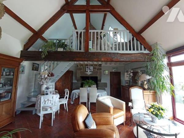 Maison située à CALIGNY comprenant:
- Au rez-de-chaussée: une entrée, salle à manger-salon, cu...