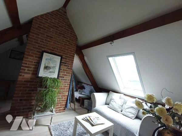 Maison située à CALIGNY comprenant:
- Au rez-de-chaussée: une entrée, salle à manger-salon, cu...