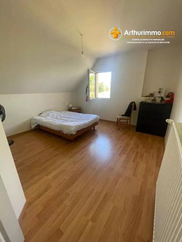 Location                                                      Maison
                        
                     6 pièces                      125 m2                     à Rannée