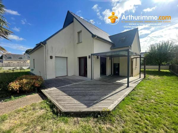 Location                                                      Maison
                        
                     6 pièces                      125 m2                     à Rannée