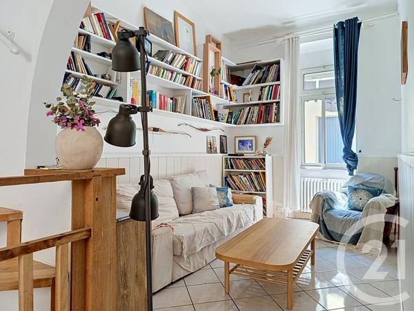 Maison à vendre  4 pièces - 100 m 2   MARSEILLE  - 13008
