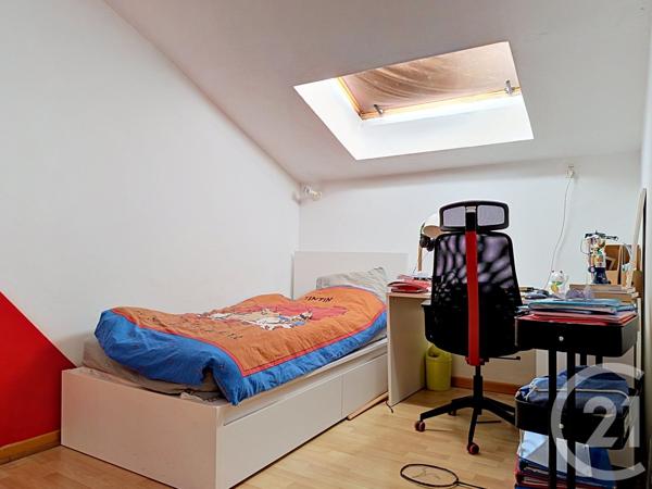 Maison à vendre  4 pièces - 100 m 2   MARSEILLE  - 13008