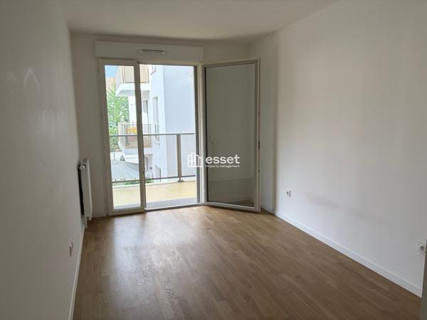 Location Appartement 4 pièces 92.6 m² - Viroflay 78220