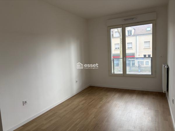 Location Appartement 4 pièces 92.6 m² - Viroflay 78220