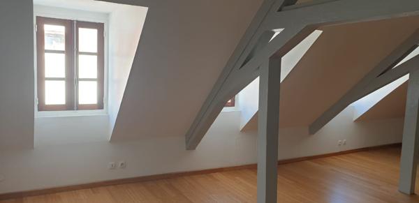 Location bureau Fort-de-France - 2 pièce(s) - 98 m² - 1 575 € / mois