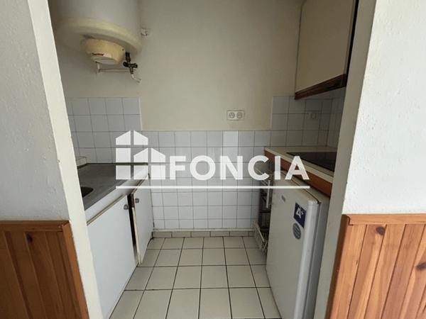 Location Studio 18.15 m² - 36 RUE BERNE LAGARDE Albi 81000
