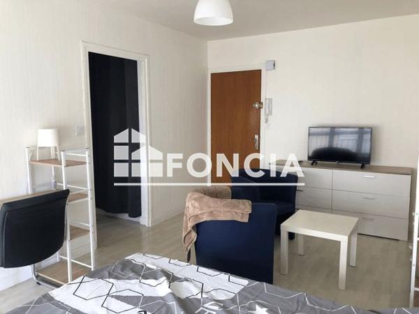 À vendre Studio 30.85 m² - Saint-étienne 42100