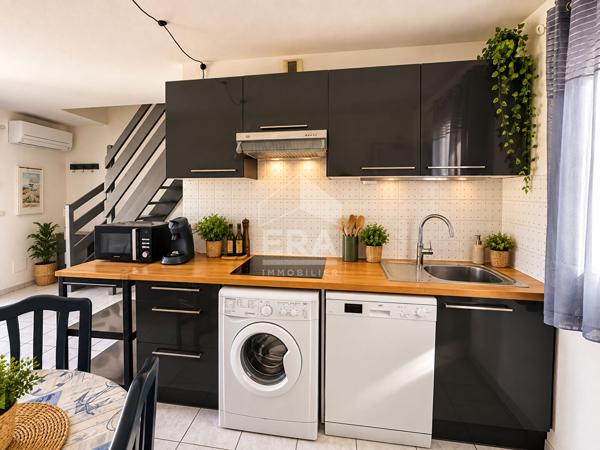 A vendre - Maison  Meublée - 2 Chambres - Terrasse - Piscine - Place de Parking - Accès Plage