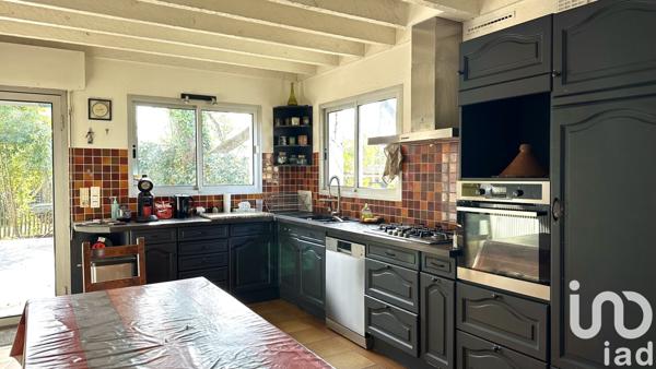 Maison à vendre 9 pièces 260 m² Arès