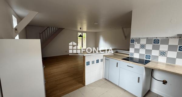 Location Maison 2 pièces 66.74 m² - Mandres-les-roses 94520