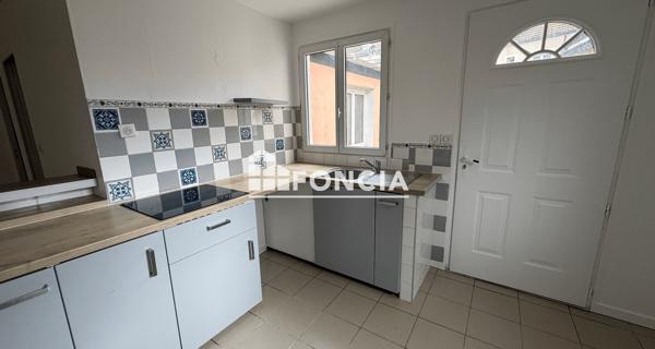 Location Maison 2 pièces 66.74 m² - Mandres-les-roses 94520