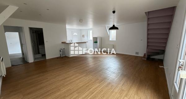 Location Maison 2 pièces 66.74 m² - Mandres-les-roses 94520