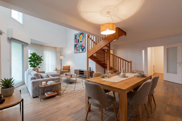 Confortable duplex avec terrasse en centre ville