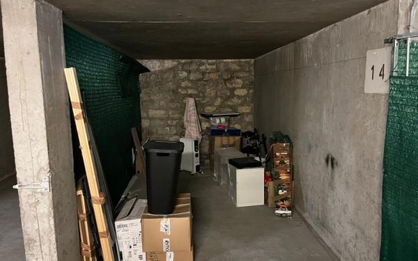 Stationnement à vendre    8,94 m2 Paris 10