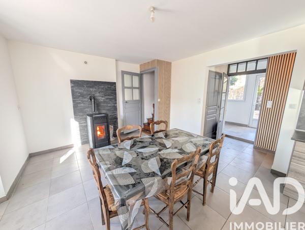 Immeuble à vendre 211 m² Lussac-les-Châteaux