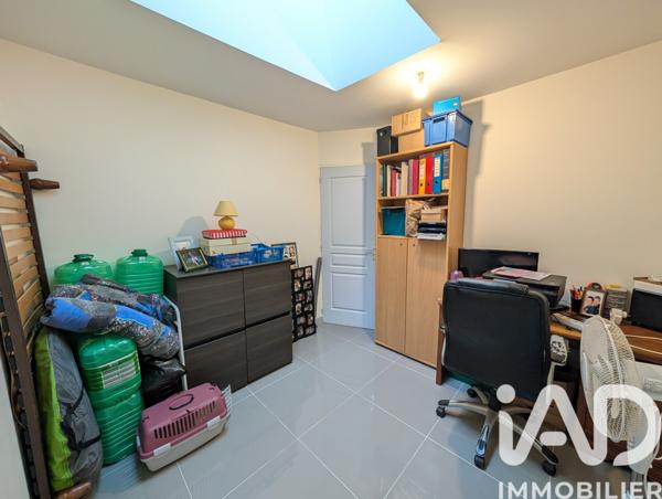 Immeuble à vendre 211 m² Lussac-les-Châteaux