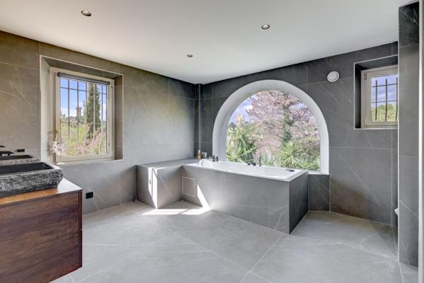 Vente Maison provençale de luxe Vallauris 5 Pièces 262 m²