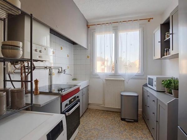 Appartement 4 pièces à vendre à Billère - 67 m² avec balcon et cave