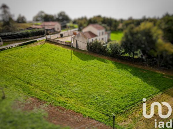 Terrain à vendre 1 880 m² Poursac