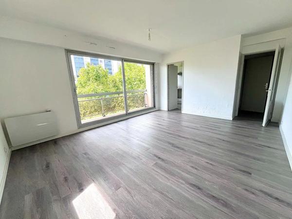 Appartement à louer à Toulon (83000)