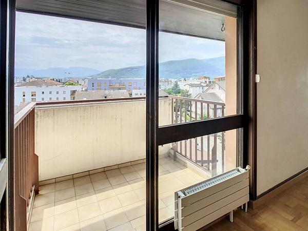 Appartement à vendre 4 pièces duplex AMBILLY (74)