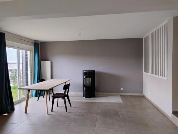 Maison 4 pièces de 100 m² à St just st rambert