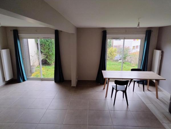 Maison 4 pièces de 100 m² à St just st rambert