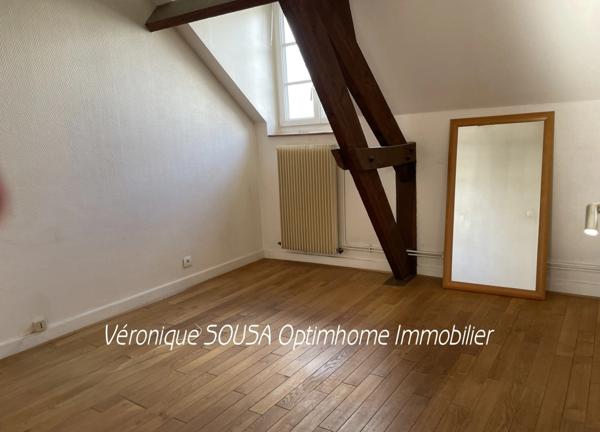 A LOUER Charmant 2 pièces de 40,89 m² – Cœur de Saint-Germain-en-Laye – À 3 min du RER A