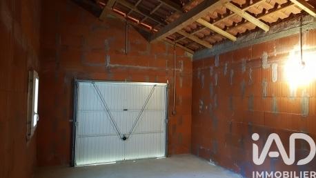 Maison à vendre 4 pièces 110 m² Lambesc