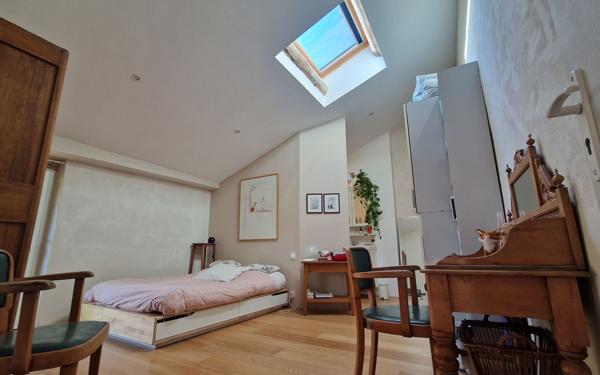 Maison à vendre    6 pièces •  Pujaut