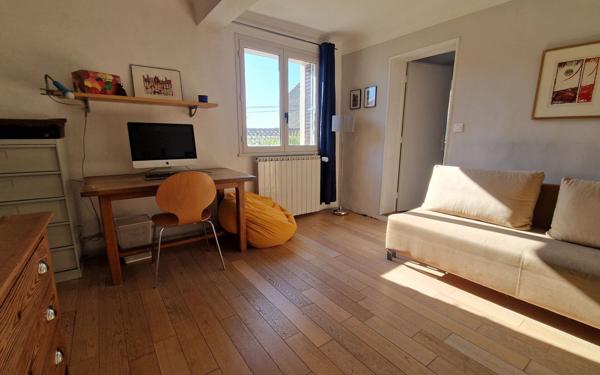 Maison à vendre    6 pièces •  Pujaut