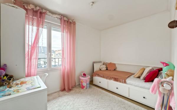 Maison à vendre    5 pièces • 90 m2 Bondy